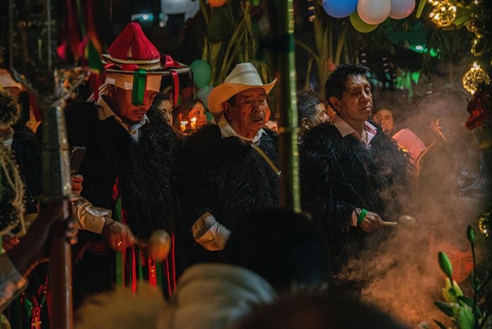 Indígenas celebran Navidad en el sur de México con un culto a la agricultura y naturaleza