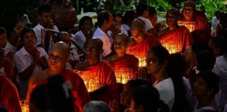 Asia celebra emotivas ceremonias por el 20º aniversario de devastador tsunami