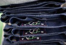 El secreto de los jeans artesanales japoneses que duran décadas