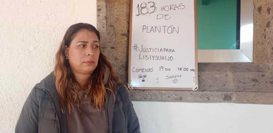 Retiran apoyo a Lisi Celis: cumple 9 días de plantón en Casa Jalisco