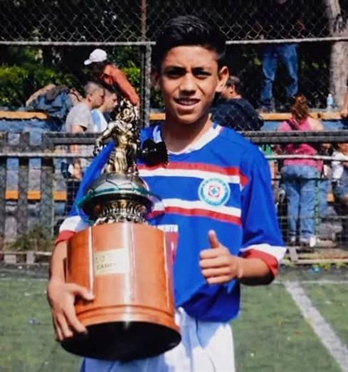 Omar Campos elogia la regularidad de Cruz Azul con el argentino Anselmi