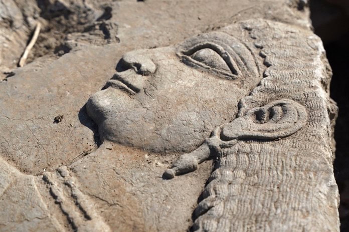 Arqueólogos reconstituyen los tesoros de Mesopotamia destruidos en Irak por los yihadistas