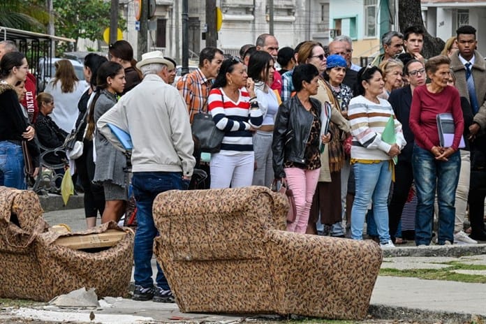 Cuba comienza a liberar prisioneros tras salir de lista de terrorismo de EEUU