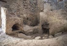 Arqueólogos descubren un gran complejo termal en Pompeya