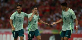 México vence 2-0 al Inter de Brasil en amistoso en Porto Alegre