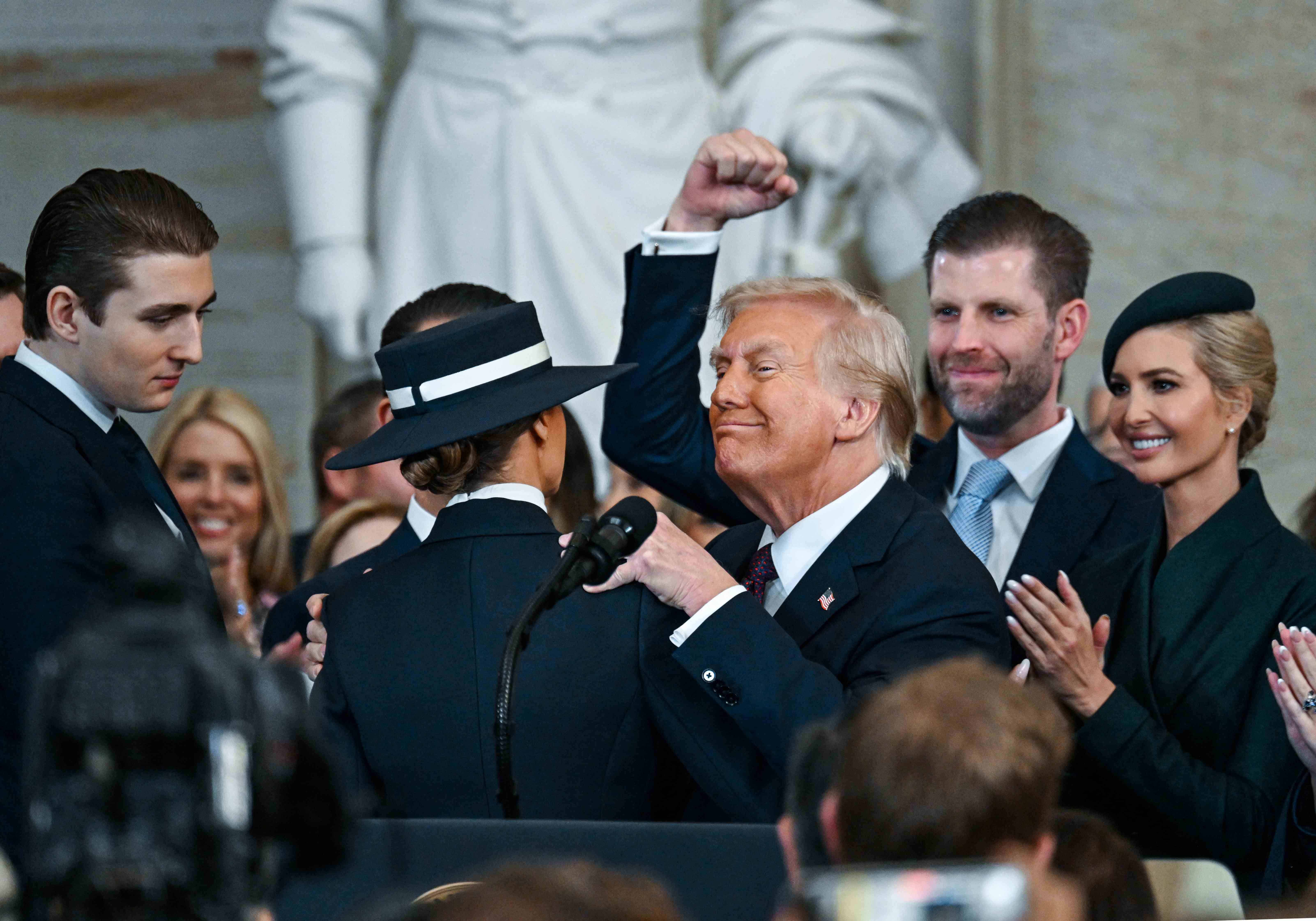 Donald Trump toma posesión como nuevo presidente Estados Unidos