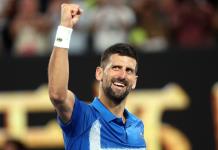 Djokovic echa mano a su veteranía para superar a Alcaraz y meterse en semis de Australia