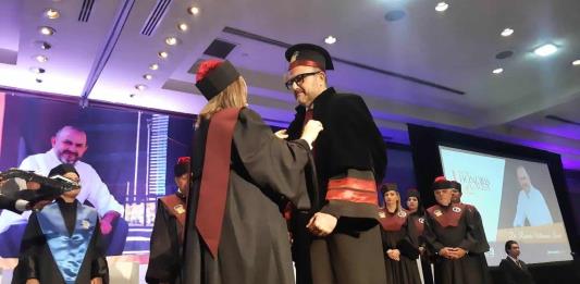 Rector de la UdeG recibe doctorado Honoris Causa de la Universidad Enrique Díaz de León