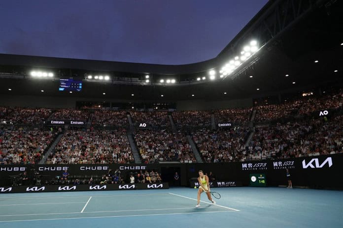 Sabalenka derrota a Pavlyuchenkova y se cita con Badosa en semifinales de Australia