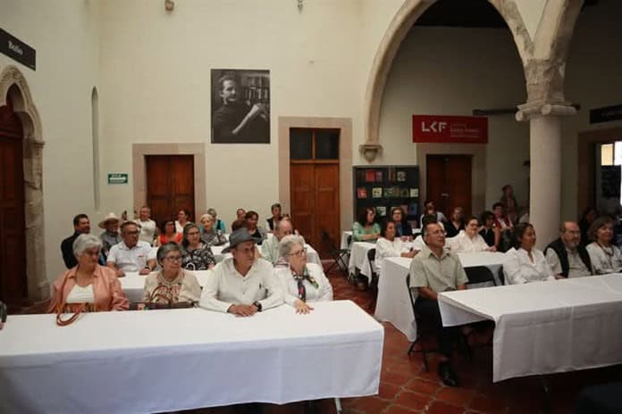 Convocatoria abierta para los talleres que ofrecen a través del Sistema Universitario del Adulto Mayor