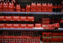 Coca-Cola ordena la retirada masiva de productos en Europa por contenido excesivo de clorato