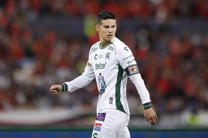 El León de James expone su paso perfecto ante las Chivas