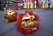 La danza del león se abre a las mujeres en China