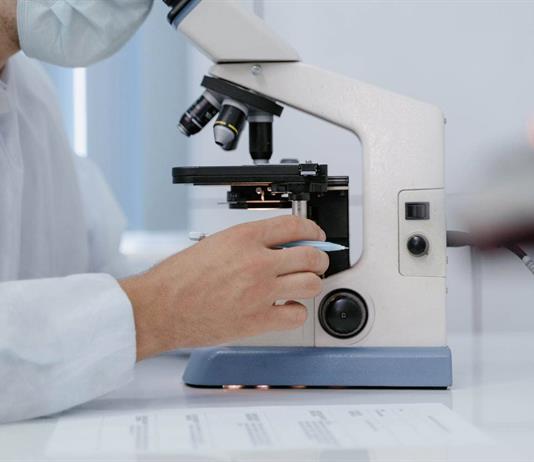 Expertos de UNAM buscan en r&iacute;o del centro de M&eacute;xico bacterias resistentes a antibi&oacute;ticos