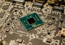 El Gobierno de México creará un centro de diseño y fabricación de chips semiconductores