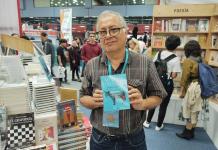 El escritor Ernesto Lumbreras participará en “Verso y Reverso” de la Librería Carlos Fuentes