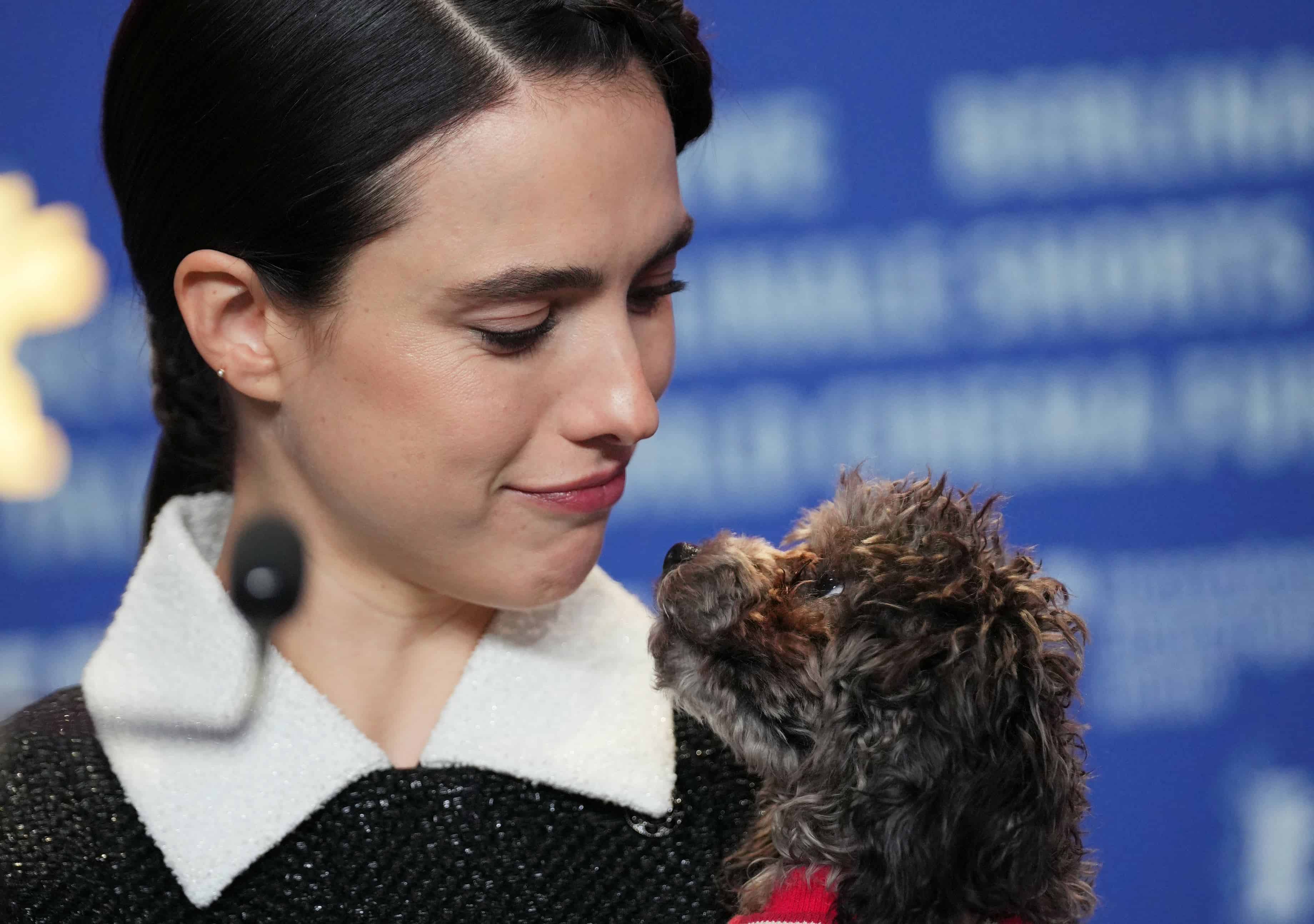 Ethan Hawke y Margaret Qualley presentan Blue Moon en la Berlinale