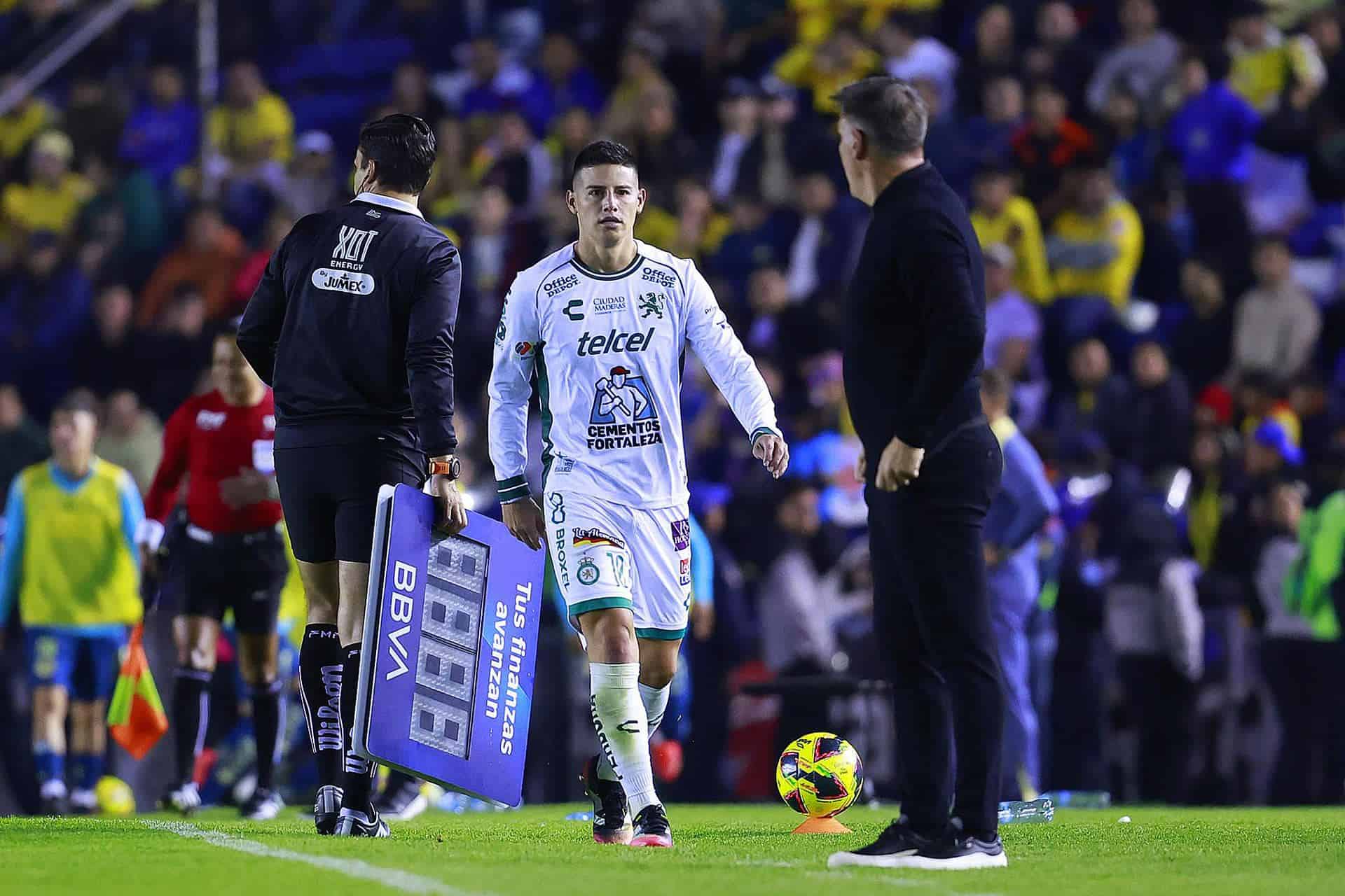 James y Keylor chocan bajo riesgo de perderse la fase final de la liga mexicana James y Keylor chocan bajo riesgo de perderse la fase final de la liga mexicana