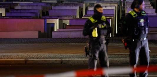 Un hombre está gravemente herido tras un ataque en el Memorial del Holocausto en Berlín