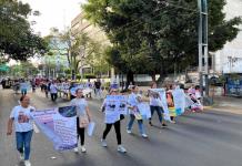 Colectivos se manifiestan en Av. Vallarta para presentar demandas variadas