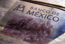 Finanzas públicas de México podrían ver más presión por desaceleración económica, afirma sector privado