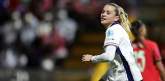 Futbolista inglesa Russo confía en que la condena a Rubiales suponga punto de inflexión