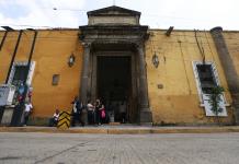 Los Hospitales Civiles refuerzan su atención a pacientes con VIH