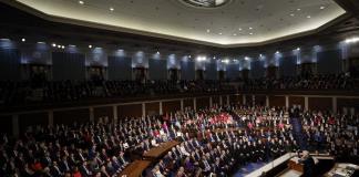 Trump se dirigió al Congreso entre repudio demócrata y vítores republicanos