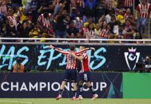 Guadalajara vence al América con autogol de Cáceres y toma ventaja en Concachampions