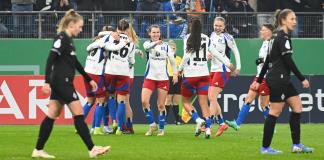 Alemania marca récord de 57.000 espectadores en fútbol femenino