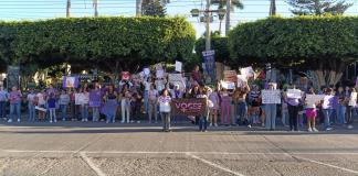 Autlán alza la voz: mujeres marchan por justicia e igualdad