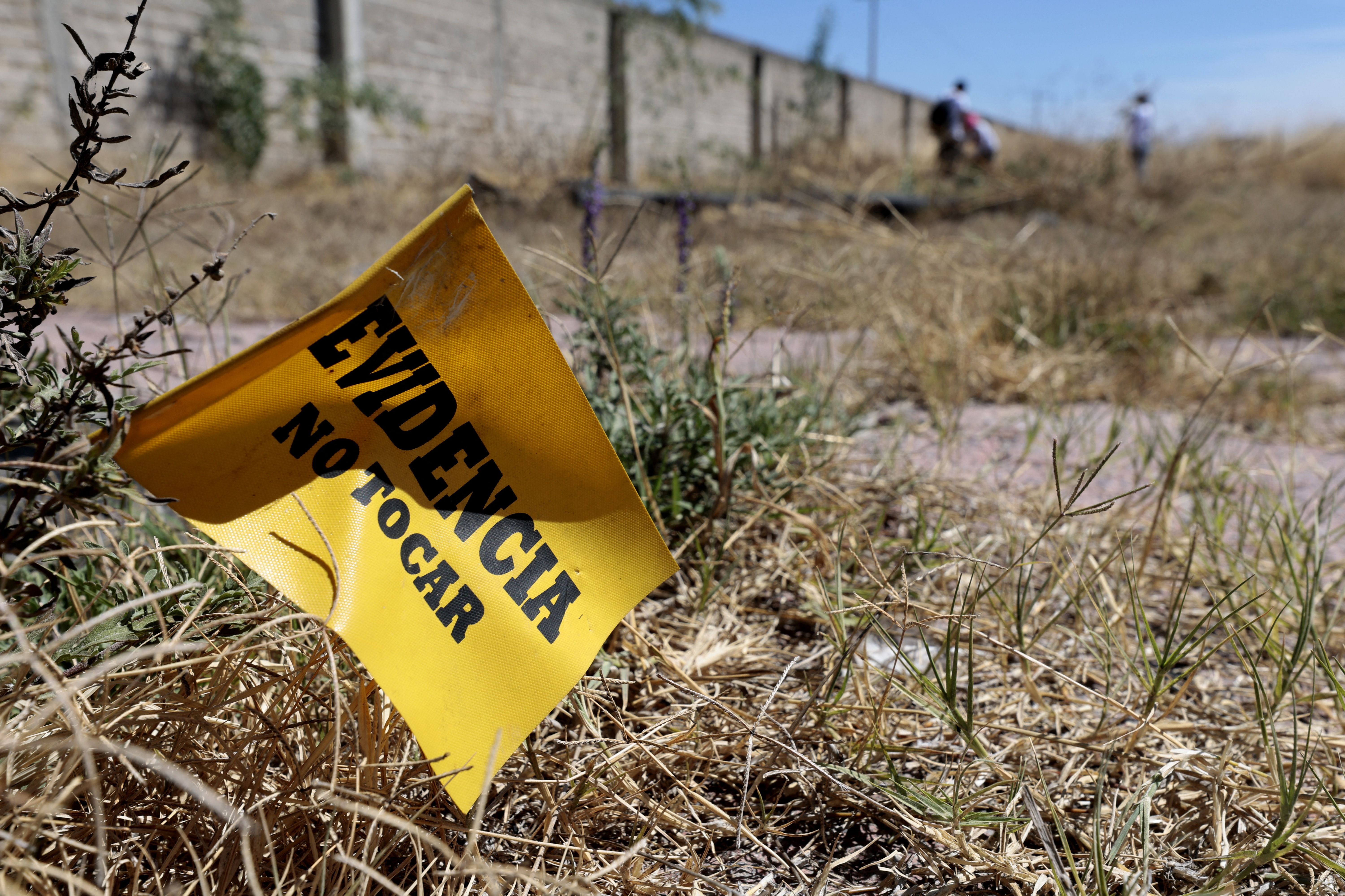 Amnistía Internacional urge a investigar hallazgo de fosas y hornos clandestinos en México