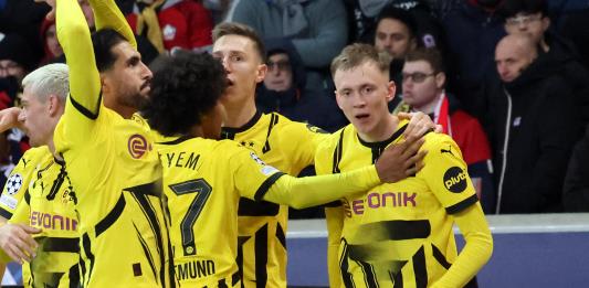 Dortmund remonta en Lille y será el rival del Barça en cuartos de Champions