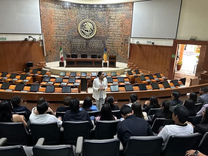 Sin debate, diputados se aprueban aumento salarial: ganarán casi 1.8 millones anuales Sin debate, diputados se aprueban aumento salarial: ganarán casi 1.8 millones anuales