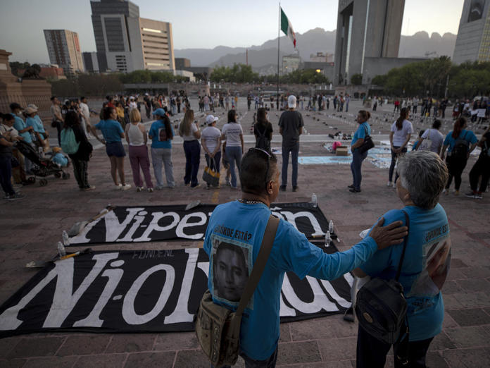 No es un país, es una fosa, indignación en México ante la tragedia de desaparecidos