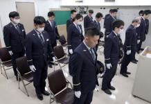 Japón conmemora el 30º aniversario del mortal ataque con gas sarín en el metro de Tokio