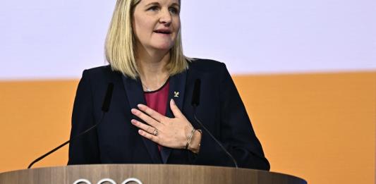 Kirsty Coventry hace historia al convertirse en la primera mujer en presidir el COI