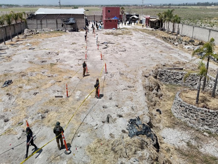 Sheinbaum defiende verdad ante críticas de burla por visita a rancho en Teuchitlán