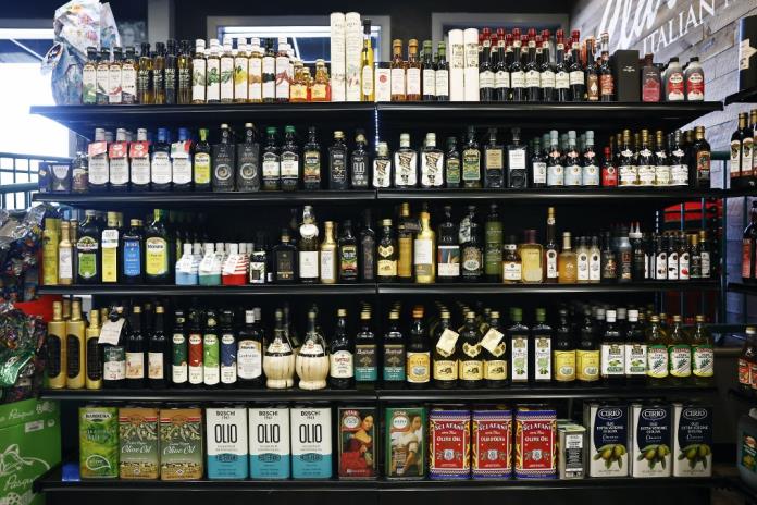 Restaurantes y productores de EEUU preocupados por los nuevos aranceles