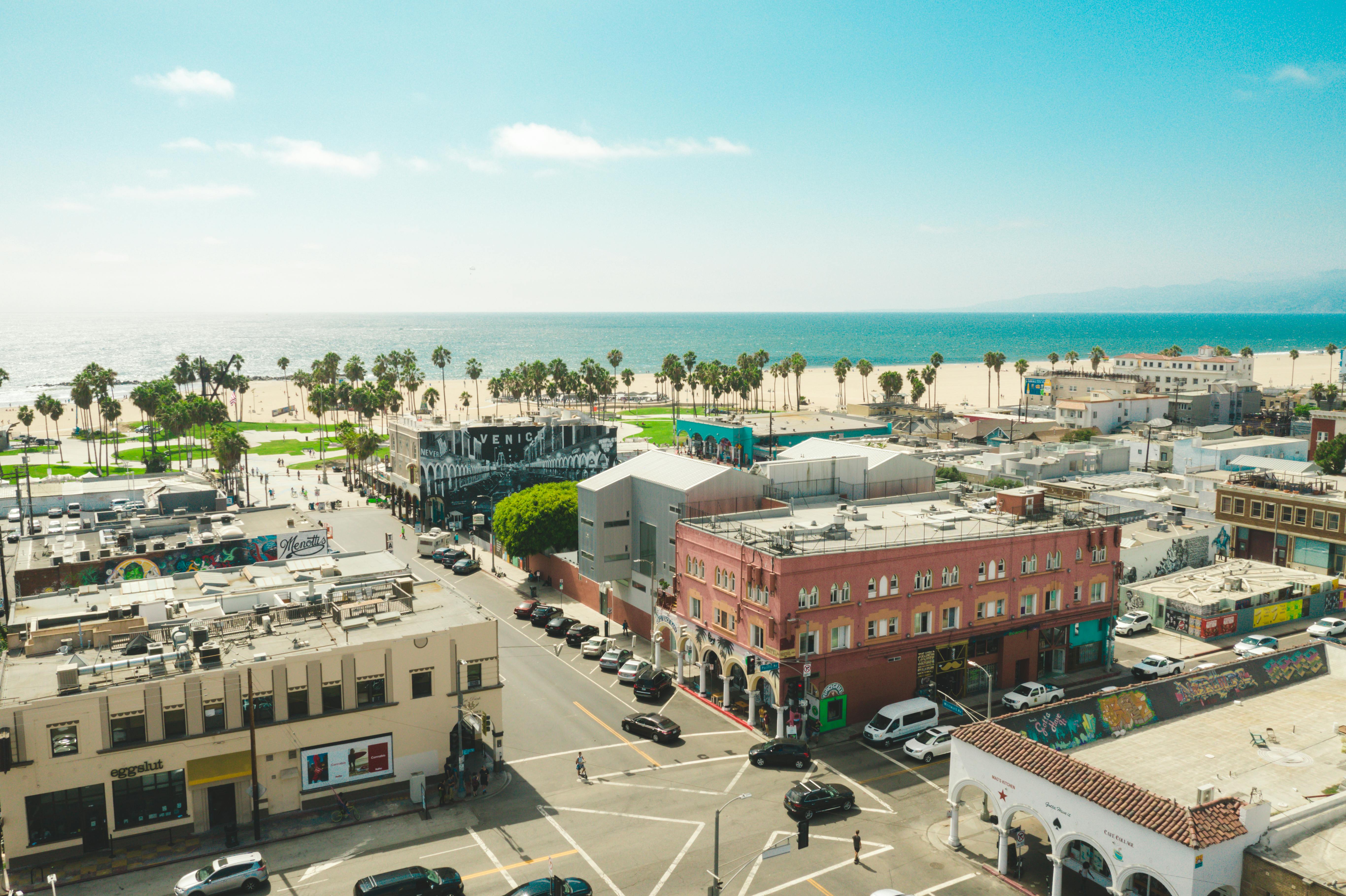 Los estudios Universal y Venice Beach acogerán deportes olímpicos de Los Angeles-2028