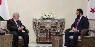 El presidente palestino visita Siria por primera vez en 16 años