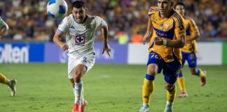 El Cruz Azul del colombiano Mier recibe al Tigres del argentino Ibáñez por pase a la final