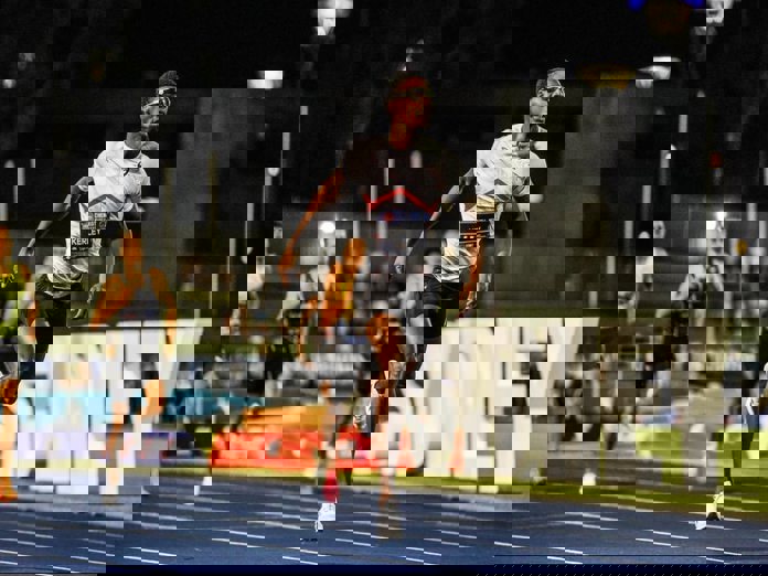 Kerley, medallista olímpico de 100 metros, arrestado y fuera del Grand Slam de Miami Kerley, medallista olímpico de 100 metros, arrestado y fuera del Grand Slam de Miami