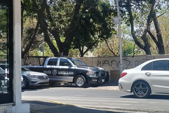 Tras la protesta del sábado, crecen presencia policial en torno al Parque Rojo