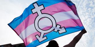 El Supremo de EEUU permite al Gobierno de Trump excluir a las personas trans del Ejército