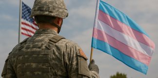 Corte Suprema de EEUU permite que exclusión de Trump a militares trans entre en vigor