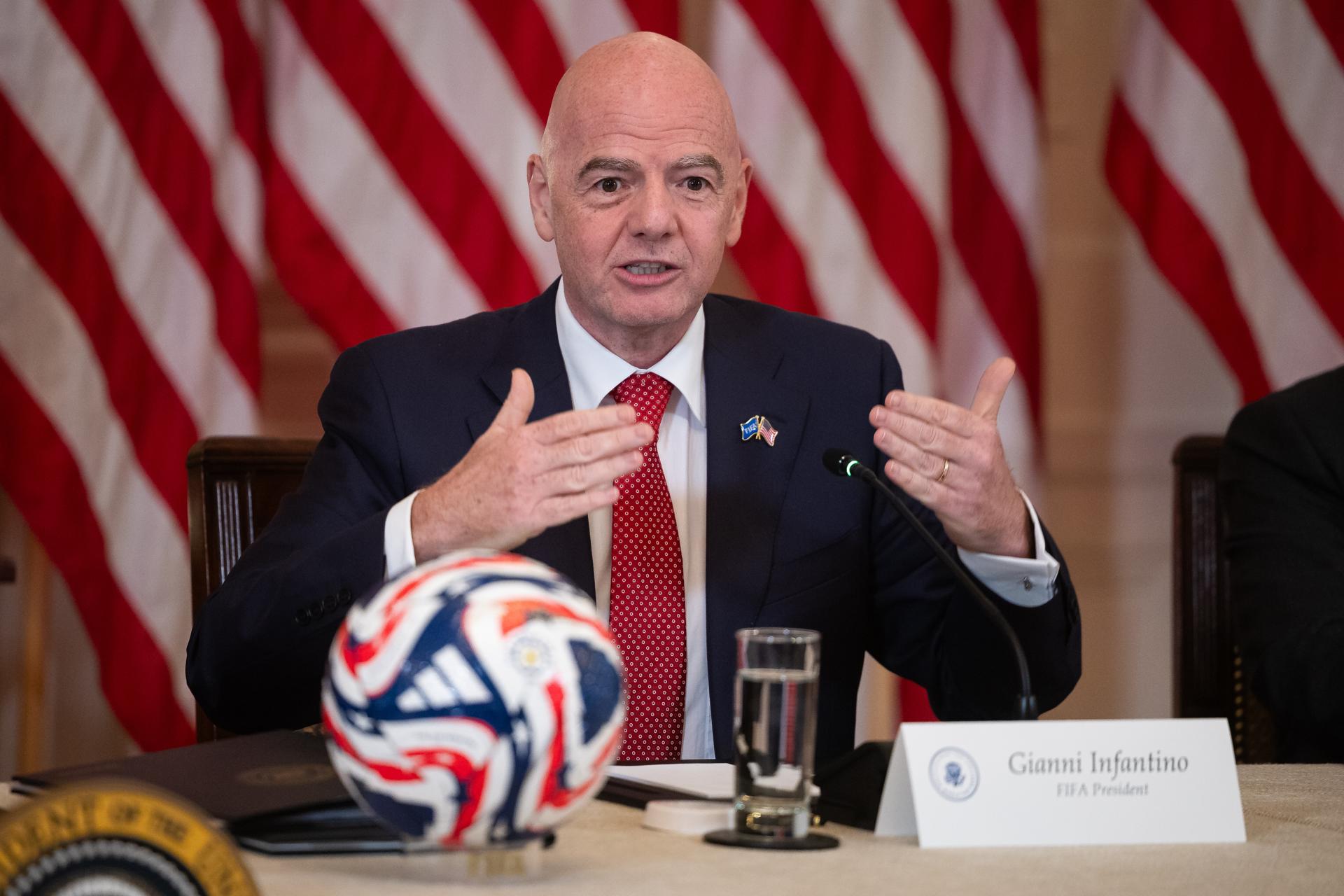 FIFA aspira a generar mil millones de dólares en Mundial femenino de 2031 FIFA aspira a generar mil millones de dólares en Mundial femenino de 2031