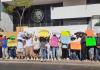 Vecinos de Teuchitlán se manifestaron frente a la FGR para exigir la libertad del alcalde