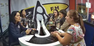 NutriExpo Autlán: estudiantes presentan alimentos saludables y con potencial emprendedor