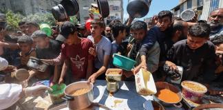 La UNRWA dice que es irreemplazable para la distribución de ayuda en Gaza